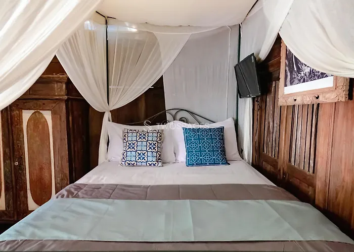 Kayu By Twospaces, Nusa Dua (Bali)