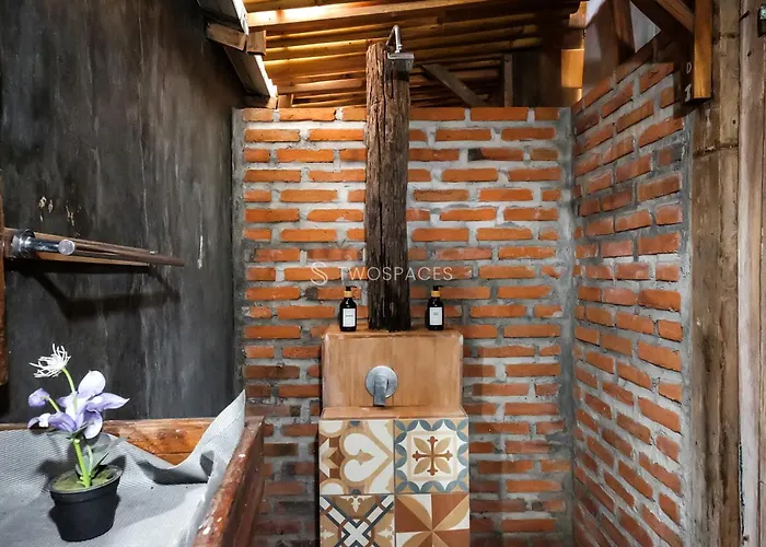 Kayu By Twospaces, Nusa Dua (Bali)