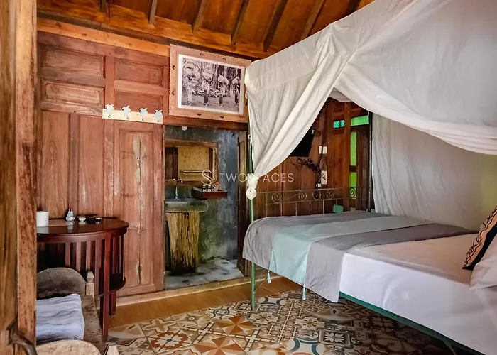 Kayu By Twospaces, * Nusa Dua (Bali)