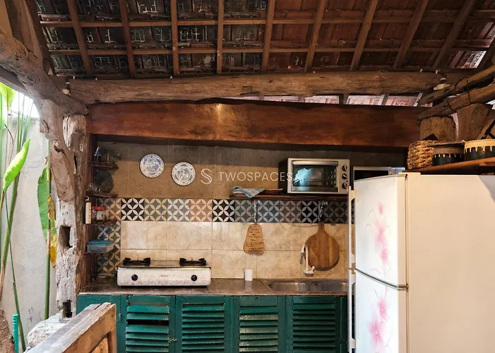 Kayu By Twospaces, Villa Nusa Dua (Bali)